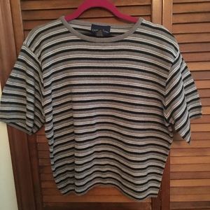 NWOT - XL CHARTER CLUB SHORT SLEEVE LIGHT SWEATER